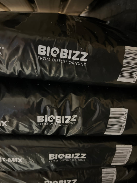 BioBizz 02-075-105 Naturdünger Light-Mix Potting Soil 20 L Bag